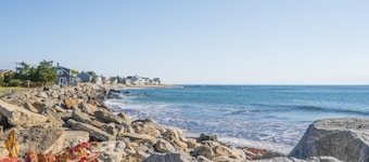 First Floor Poolside Family Suite!