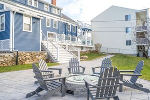 Terrace/patio - Second floor ocean views w/ kitchenette private deck! (Hampton)