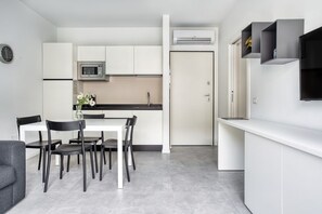 Dining - Hostmate - Milano - San Genesio Gem- Maciachini (Milano)