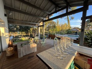 Outdoor dining - Villa OHANA for 8 people with swimming pool and summer kitchen. Free Wifi (CAPBRETON)