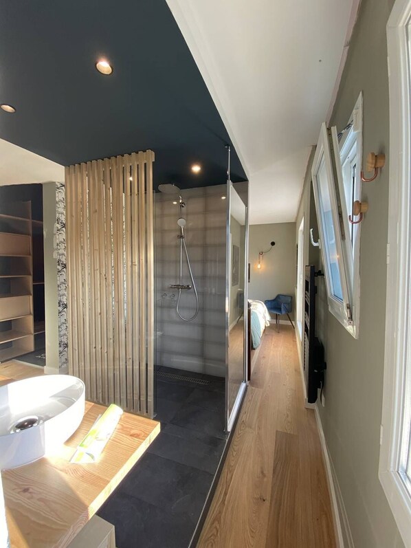 4 bedrooms, free WiFi - Villa OHANA for 8 people with swimming pool and summer kitchen. Free Wifi (CAPBRETON)