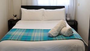 Basic Single Room - Wilga Farm Stay (Wilga)