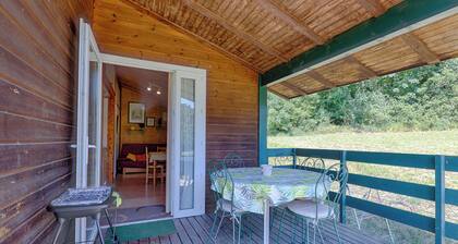 Chalet 'D'alpion' with Shared Pool, Private Terrace and Shared Garden