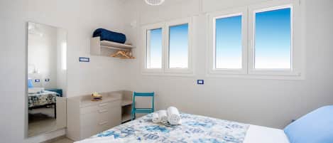 2 chambres, fer et planche Ă repasser, accĂšs au Wi-Fi (inclus)