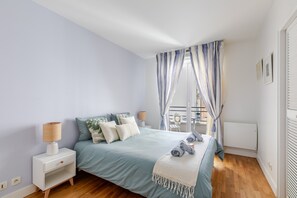 2 dormitorios, tabla de planchar con plancha, wifi gratis y ropa de cama