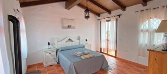Villa 'Casa Fatima' with Sea View, Private Pool and Wi-Fi