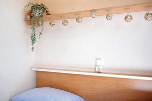 Interior - Mobile Home 'Natural Casita Palmar' with Private Terrace, Wi-Fi and Air Conditioning (El Palmar de Vejer)