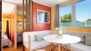 2 chambres, fer et planche Ă repasser, Wi-Fi gratuit, draps fournis