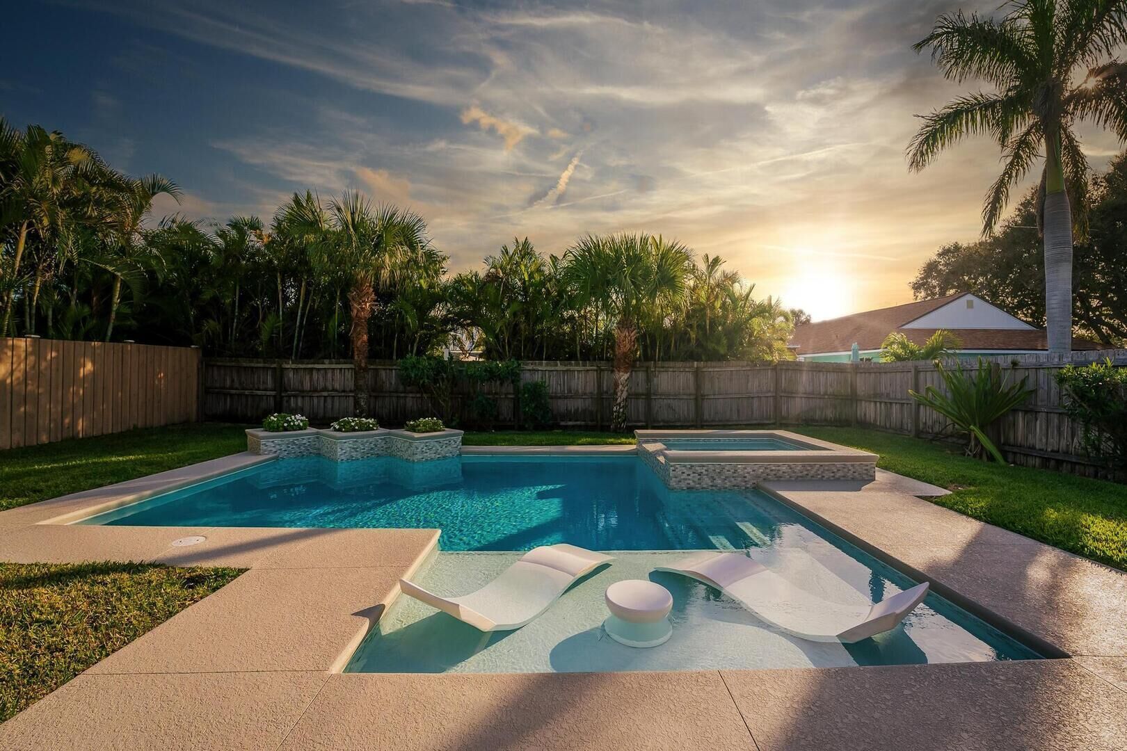 Beachside Bliss: Steps to Sand, Stunning Pool Retreat!