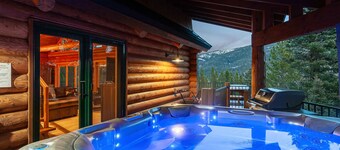 Bridger Lodge: Ski-In Ski-Out/Hike/Bike/Fish/Hunt Bridger Bowl Ski Area