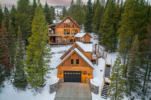 Exterior - Bridger Lodge: Ski-In Ski-Out/Hike/Bike/Fish/Hunt Bridger Bowl Ski Area (Bozeman)