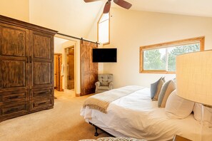 4 bedrooms, free WiFi, bed sheets - In the Canyons Village - Walk to Ski with Year-Round Amenities (Park City)