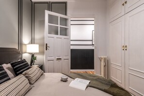 2 bedrooms, iron/ironing board, WiFi, bed sheets - Florida - 2 bedrooms in Ibiza (Madrid)