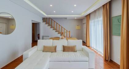 Casa Rosa, Residence