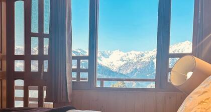 The Ivy Mansion Sethan
One of the best hotels in Sethan 9459413016