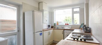 Manchester| Centrally Located 3-Bed Family Home