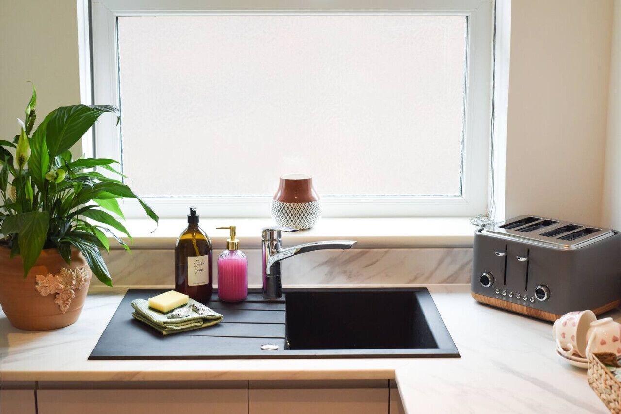 Fridge, microwave, oven, toaster