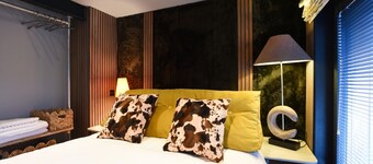 The Cow Shed * WOW Factor Countryside Retreat