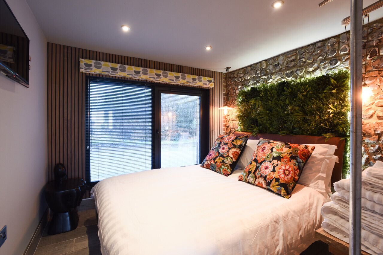 2 Schlafzimmer, Schreibtisch, Bügeleisen/Bügelbrett, kostenloses WLAN