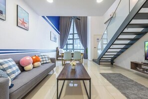 TV, video games - EkoCheras Cozy Loft Promotion (Kuala Lumpur)