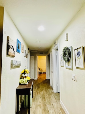 Interior - “ Location, top accommodation, close to RSW Airport and JetBlue Park" (Lehigh Acres)