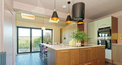 Pet-Friendly | BBQ Patio, Fire Pit Near Kent Downs