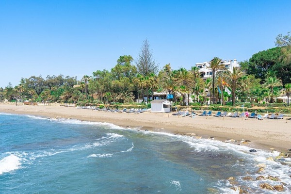 Strand