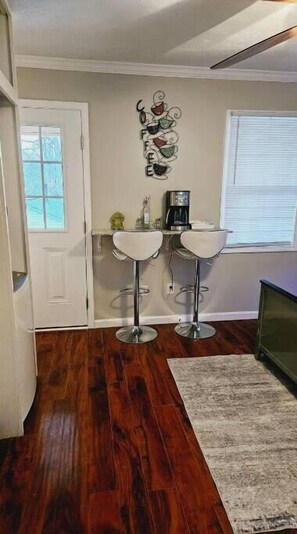 Interior - Studio Kevdaya 1 (Norcross)