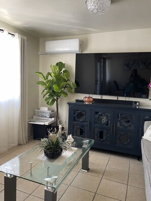 Smart TV, video games