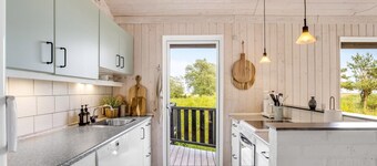 "Griselda" - 400m from the sea by Interhome