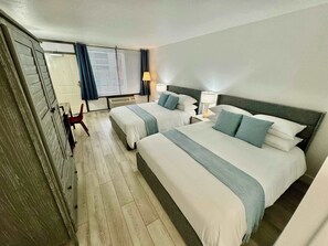 1 bedroom, desk, iron/ironing board, WiFi