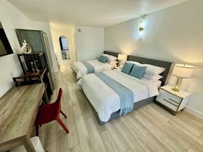 5 soverom, skrivebord, strykejern/-brett og wi-fi