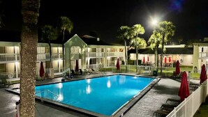 Pool - 2 beds | Pool, Parking, Wi-Fi & Smart TV (Kissimmee)
