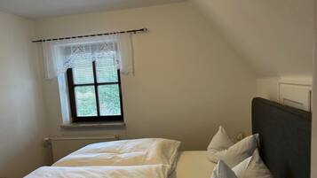 2 Schlafzimmer, kostenloses WLAN, Bettwäsche