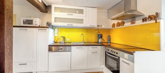 Apartment 'Ferienwohnung Karleidoskope' with Private Terrace, Private Garden and Wi-Fi