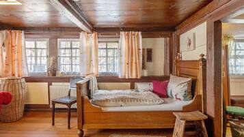 5 chambres, bureau, fer et planche Ă repasser, Wi-Fi gratuit