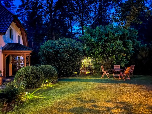 Ferienwohnung 'The House – Stiller Grund' mit Gemeinschaftsgarten, Balkon und WLAN