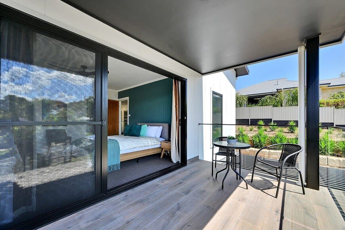 4 多间卧室、办公桌、熨斗/熨衣板、WiFi