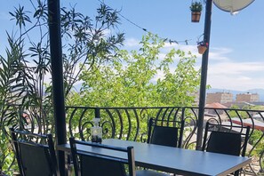 Exterior - Adana (Yerevan)