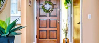 Incredible Singe Level Layout w/ Immaculate Fenced Backyard, Covered Patio w/ Fire-Table, BBQ, Games