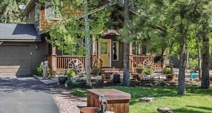 Cozy, relaxing house near La Pine State Park. Dogs ok!
