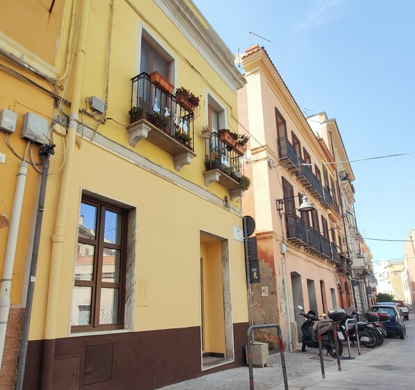 Exterior - San Giovanni Suite Central (Cagliari)