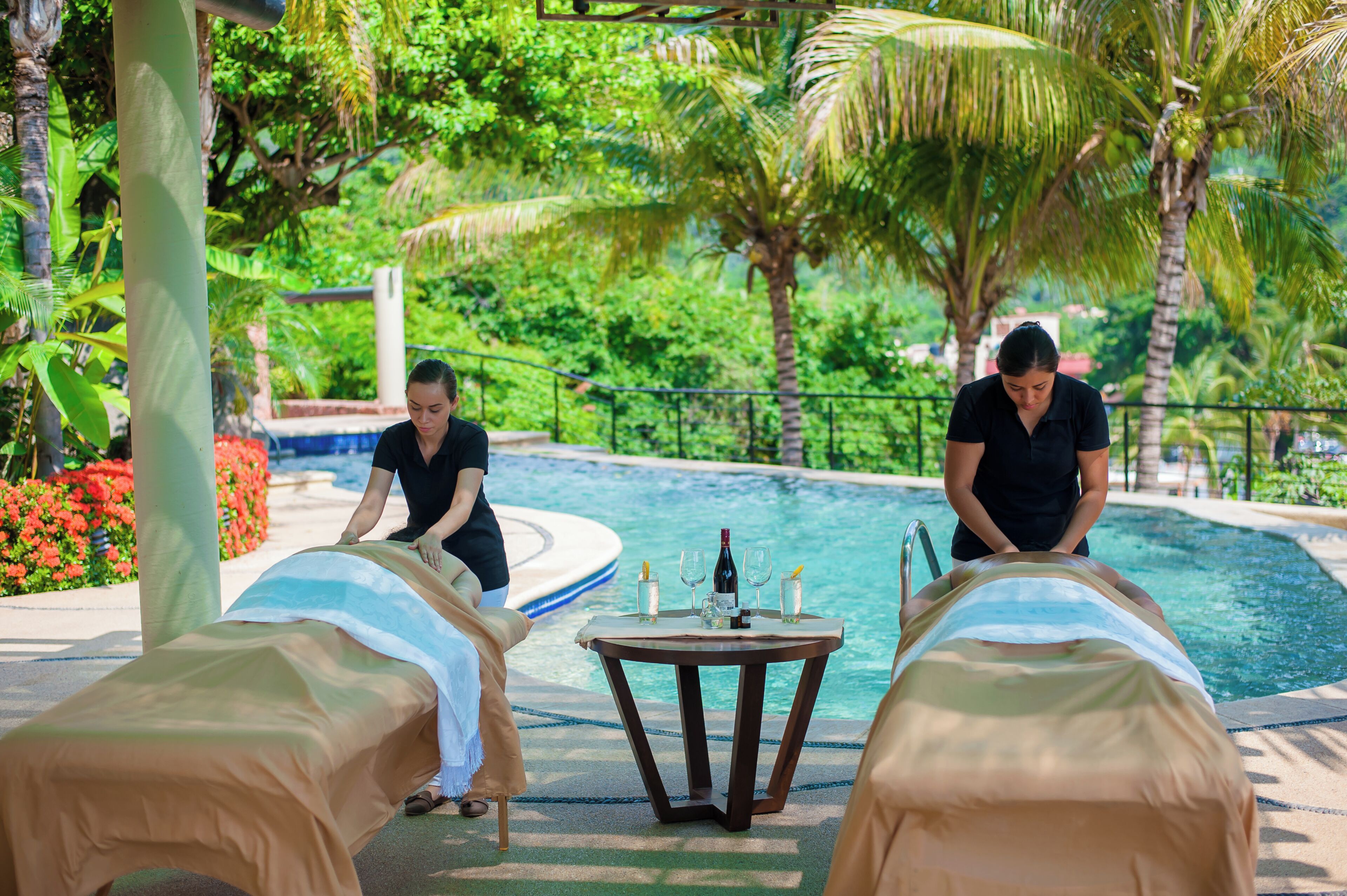 Apartment, 3 Bedrooms, Balcony, Garden View | Spa
