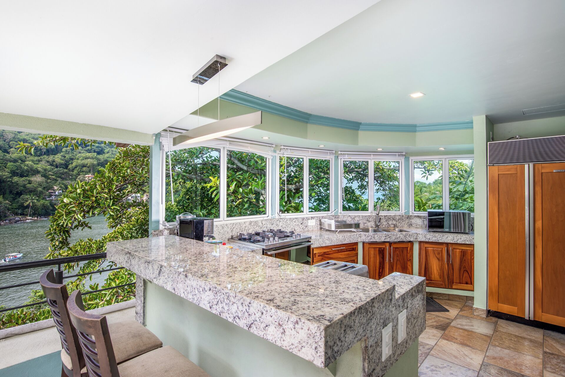 Apartment, 3 Bedrooms, Balcony, Garden View | Private kitchen
