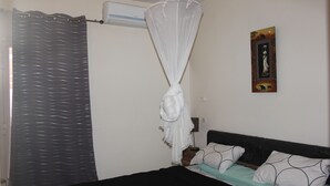 Unclassified image, 3 of 11, button - Quiet, Practical, Comfortable Apartment (Dakar)