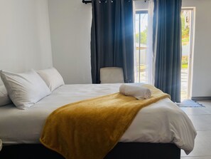 Zimmer, 6 Schlafzimmer, Raucher, Gartenblick