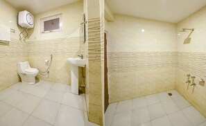 Bathroom - Misty Hills (Manali)