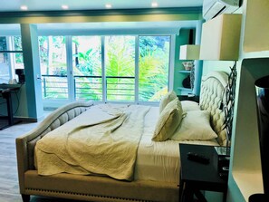 Apartment, 3 Bedrooms, Smoking, Balcony | 3 bedrooms, soundproofing