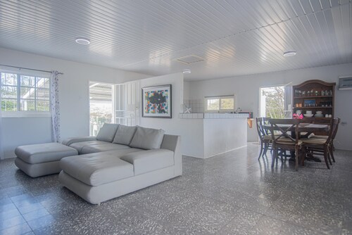 Aruban Home Close to Beach