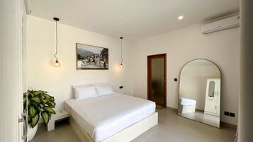 Basic Villa | 1 bedroom, in-room safe, laptop workspace, bed sheets